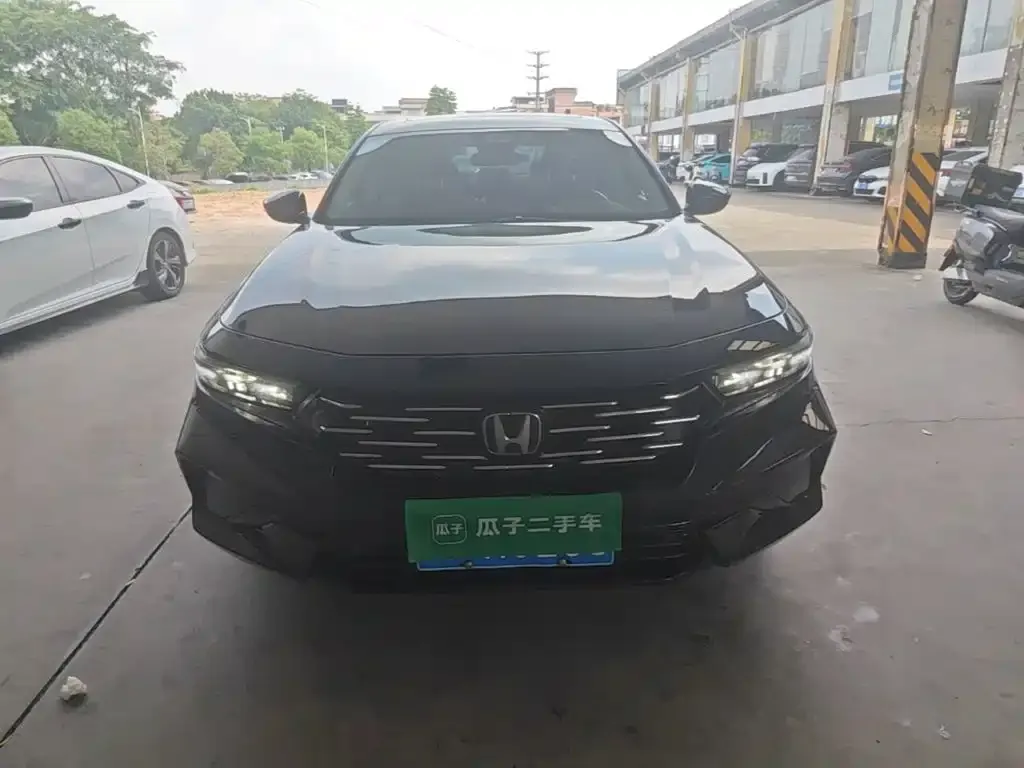 Honda Accord — фото 4