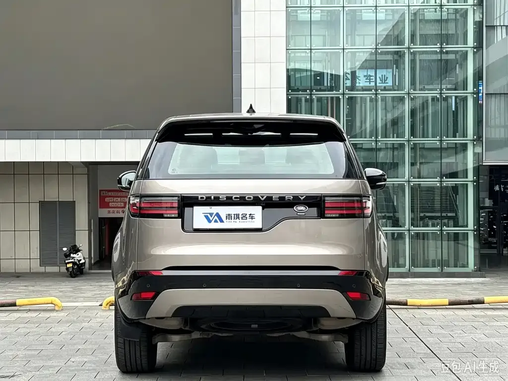 Land Rover Discovery — фото 6