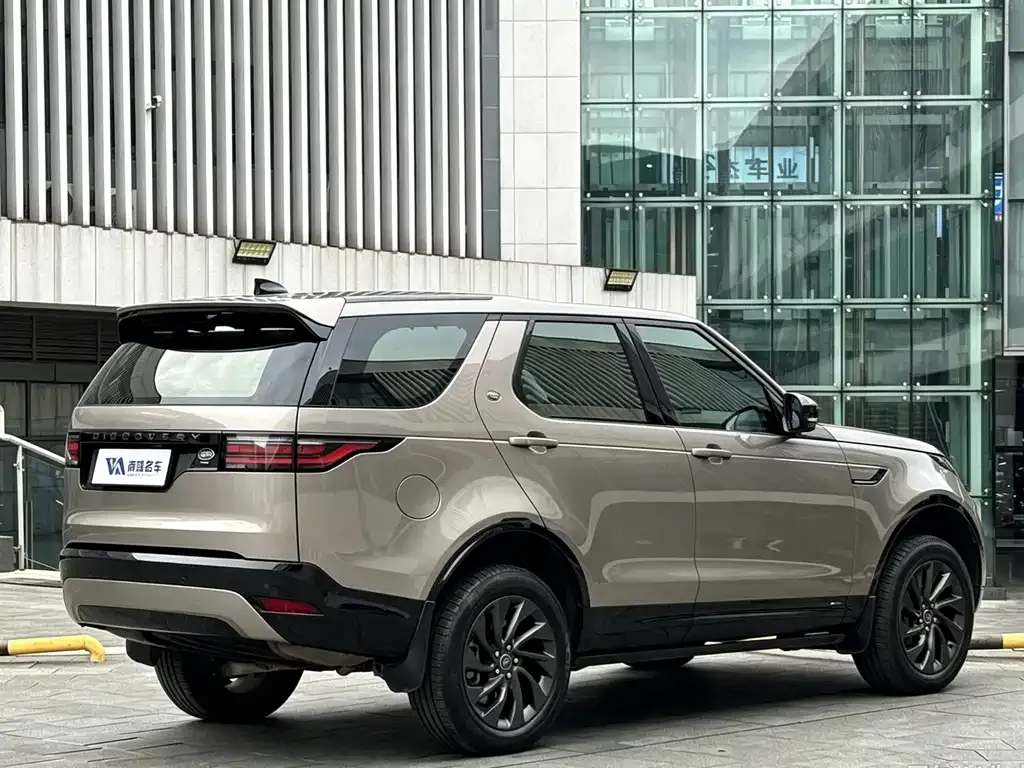 Land Rover Discovery — фото 10