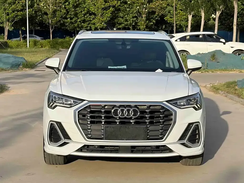 Audi Q3 — фото 9