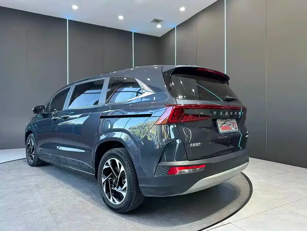 Hyundai Custo — фото 4