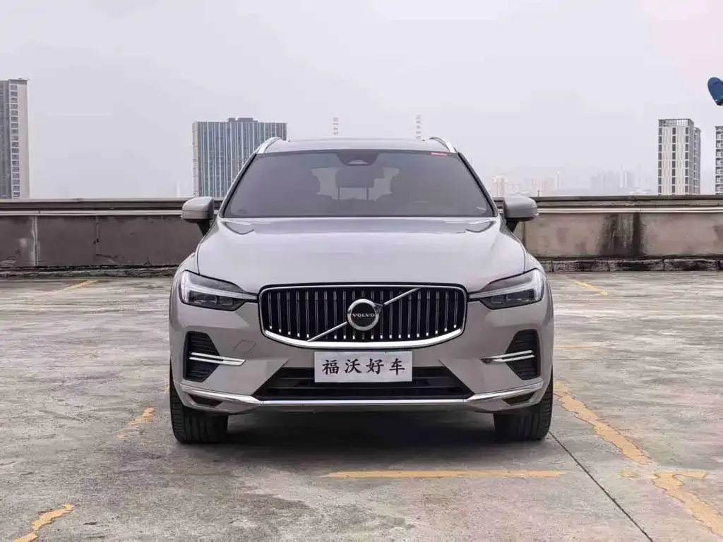 Volvo XC60 — фото 3