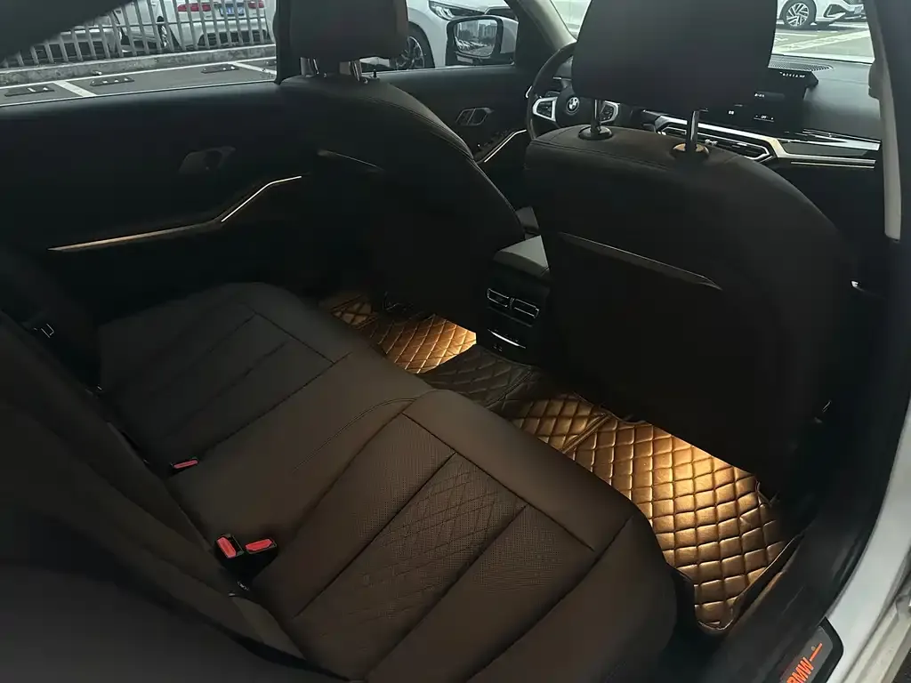 BMW i3 — фото 2