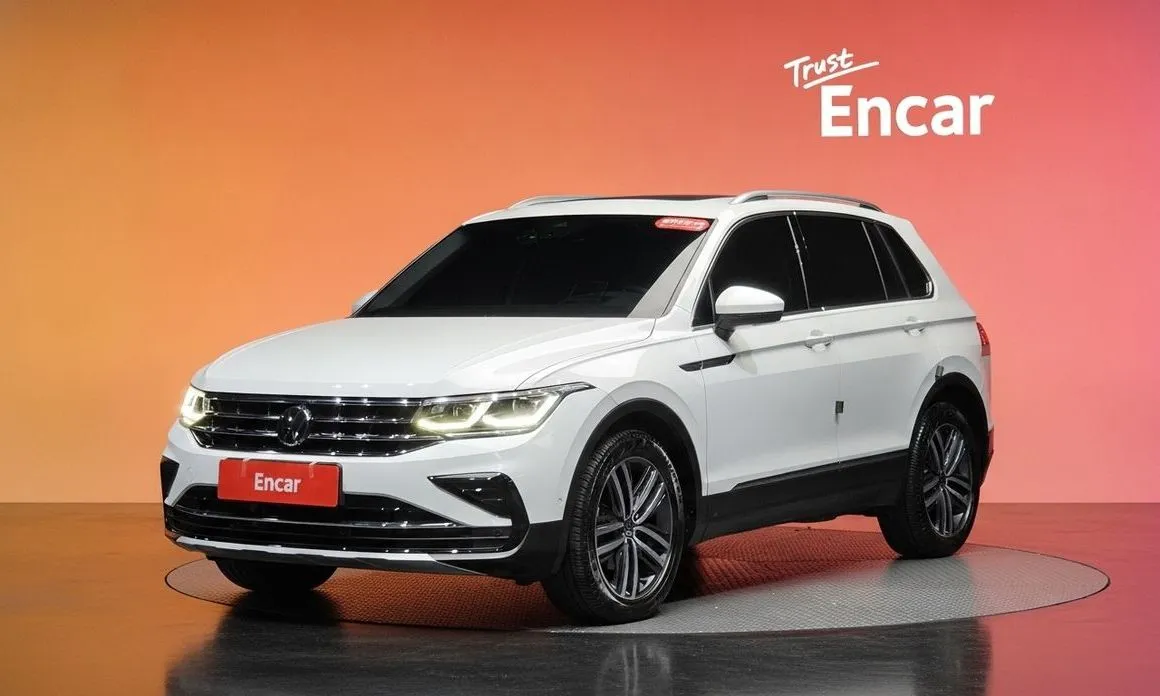 Volkswagen Tiguan — фото 1