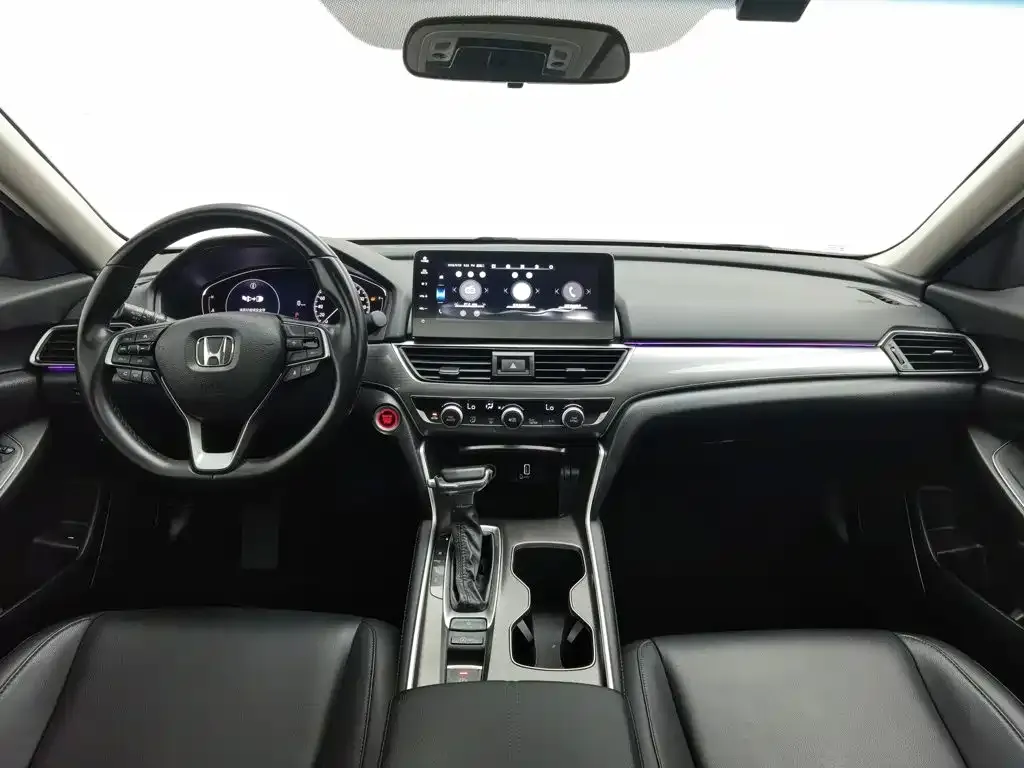 Honda Accord — фото 6
