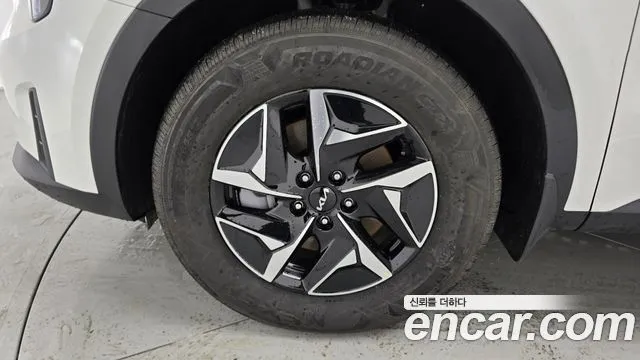 Kia Sorento — фото 9