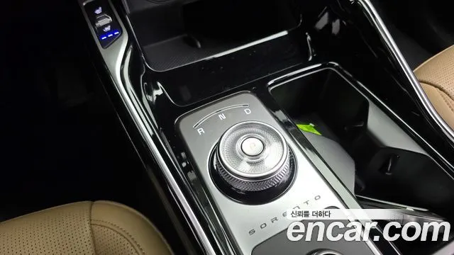 Kia Sorento — фото 3