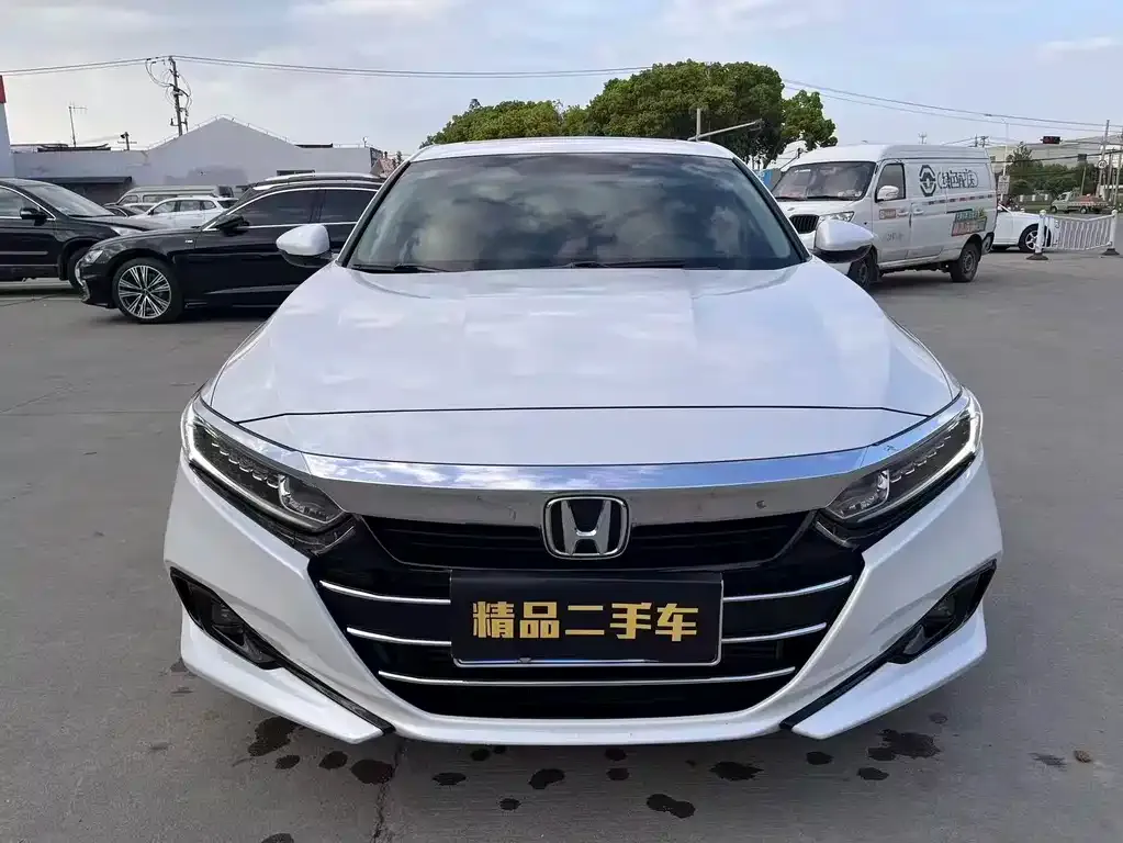 Honda Accord — фото 5