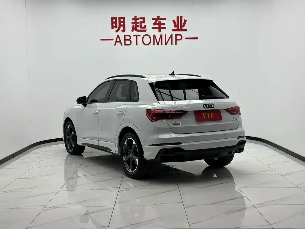 Audi Q3 — фото 2