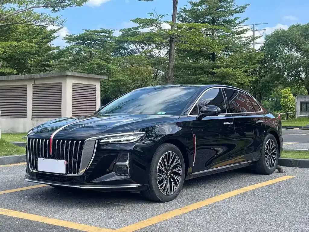Hongqi H5 — фото 1