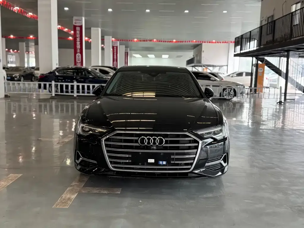 Audi A6L — фото 6