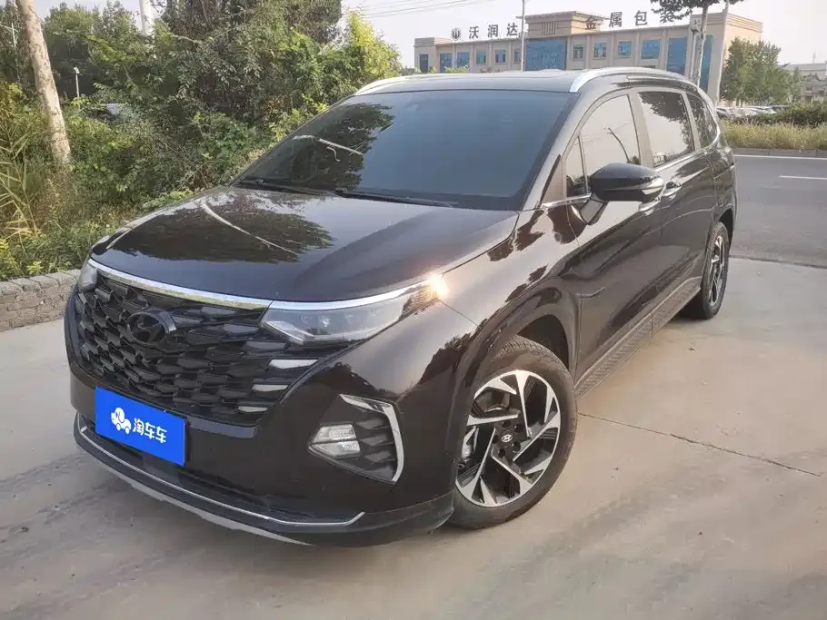 Hyundai Custo — фото 1