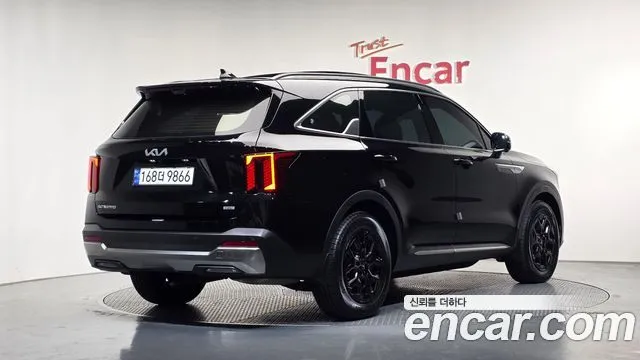 Kia Sorento — фото 6