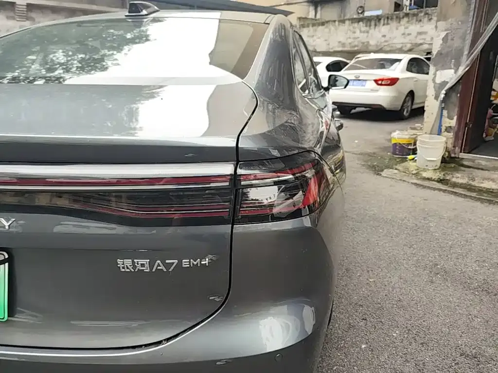 Geely Galaxy A7 EM — фото 9