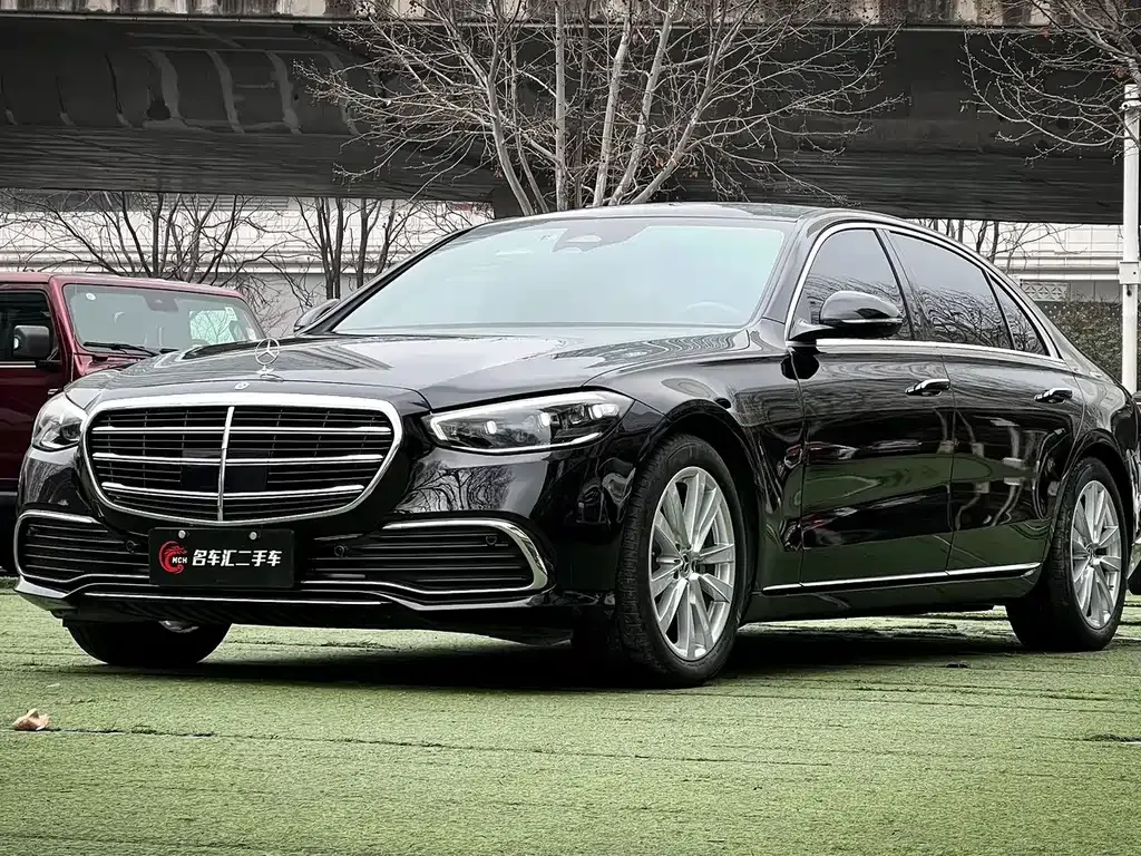 Mercedes-Benz S-Class — фото 1