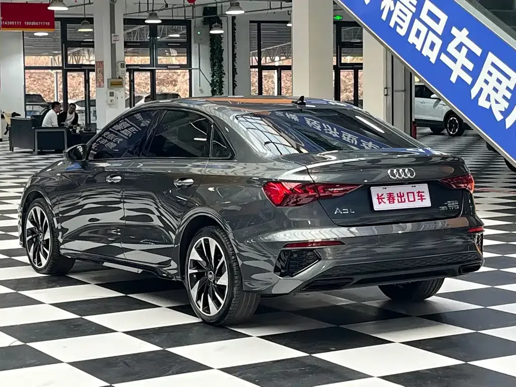 Audi A3 — фото 9