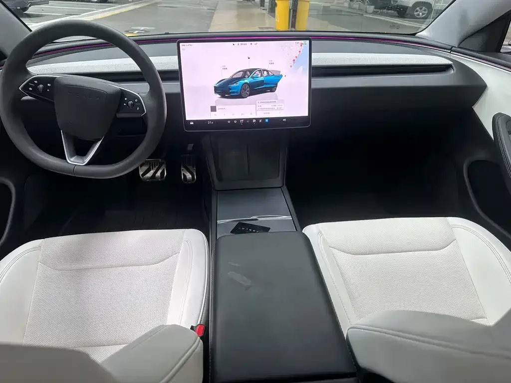 Tesla Model 3 — фото 4