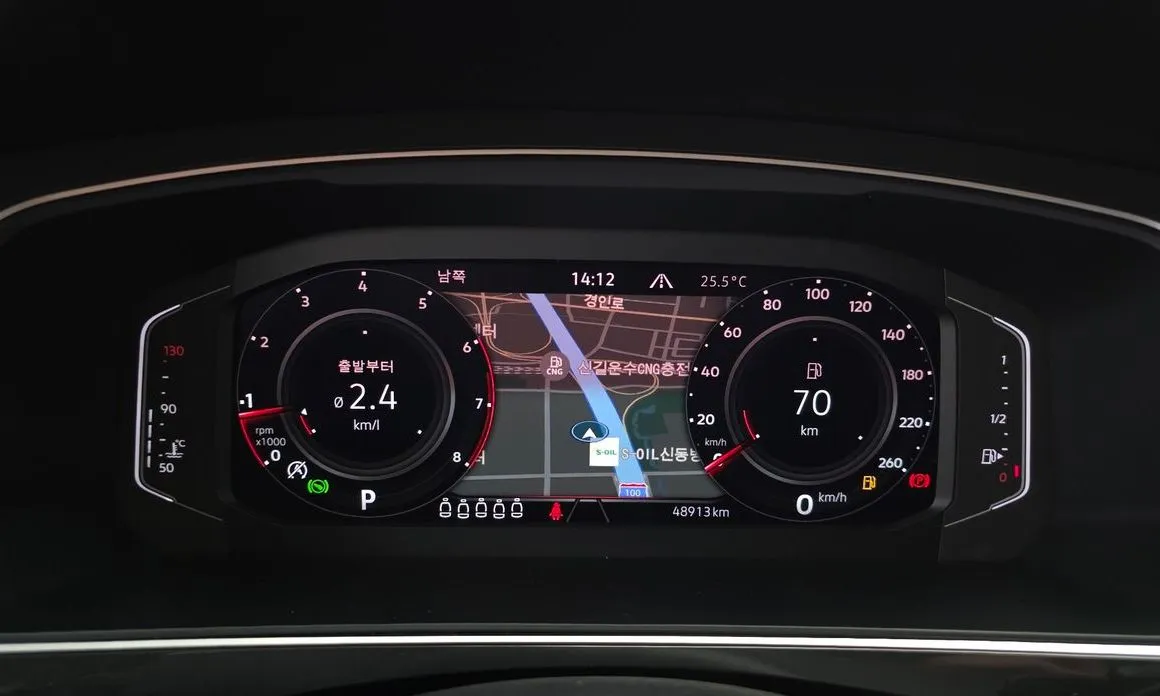 Volkswagen Tiguan — фото 5