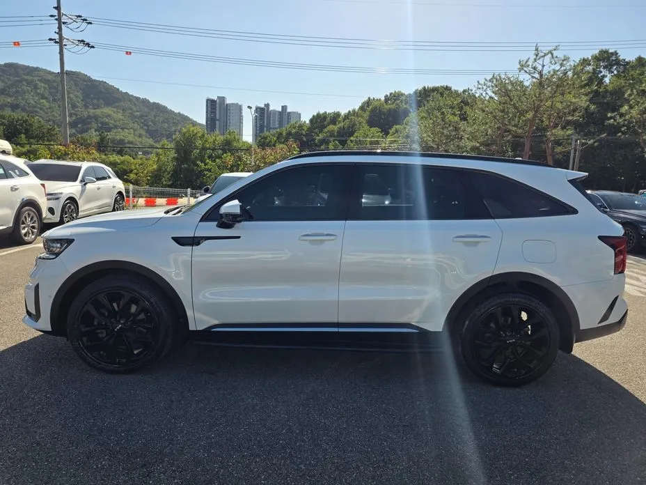Kia Sorento — фото 4