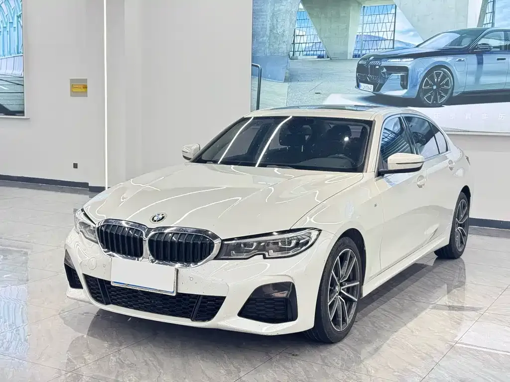 BMW 3 Series — фото 1
