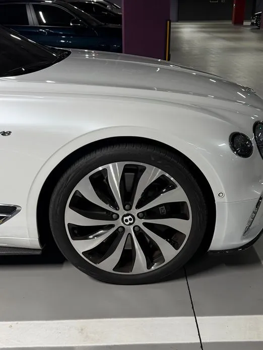 Bentley Continental — фото 6