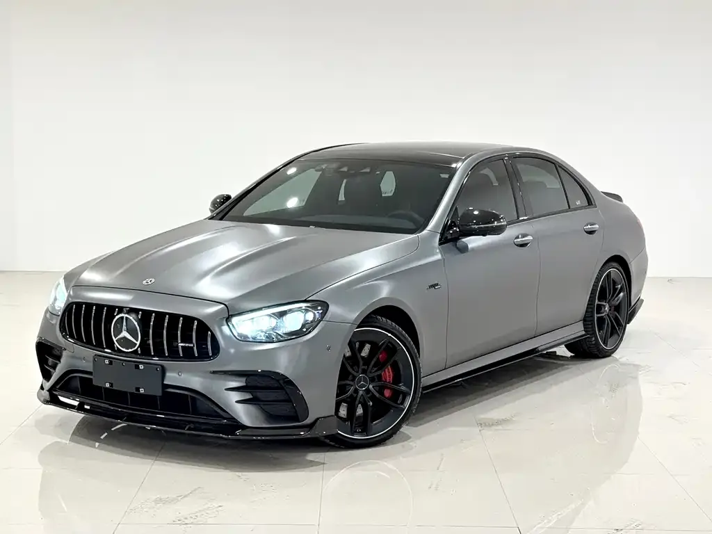 Mercedes-Benz E-Class AMG — фото 1
