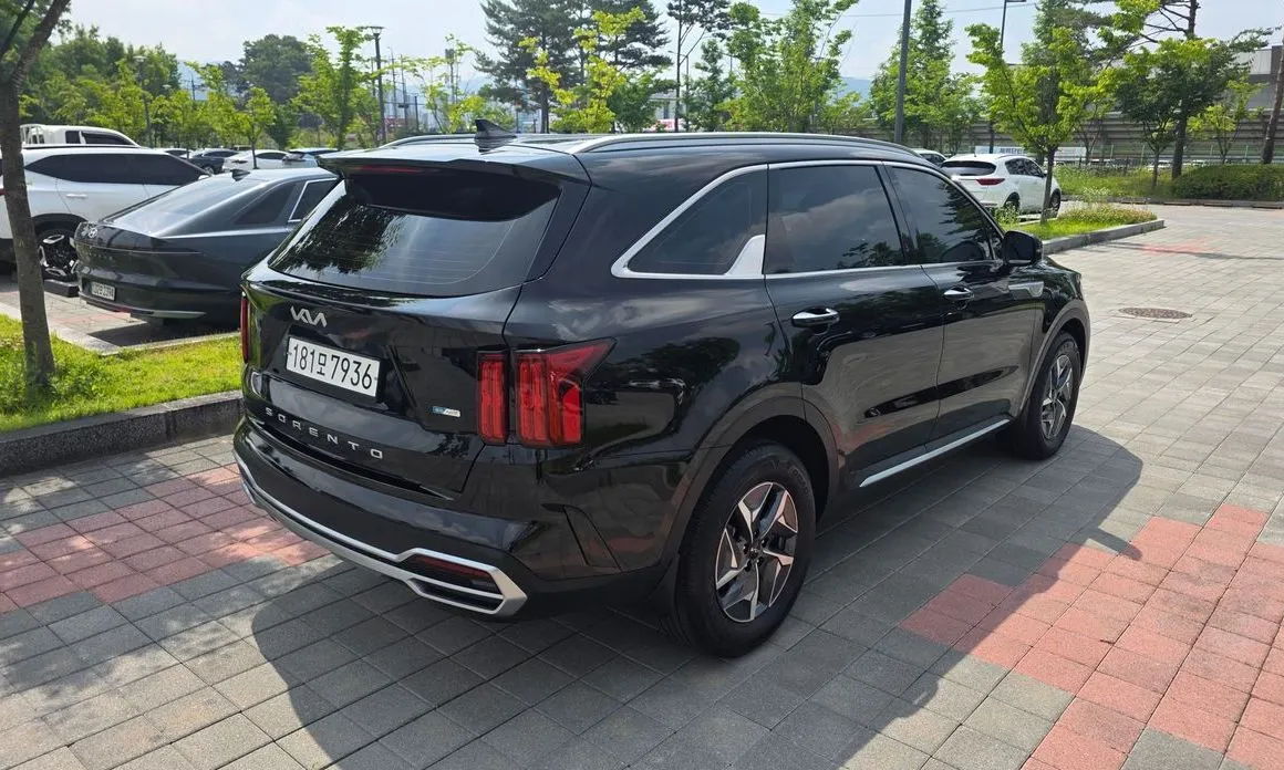 Kia Sorento — фото 3