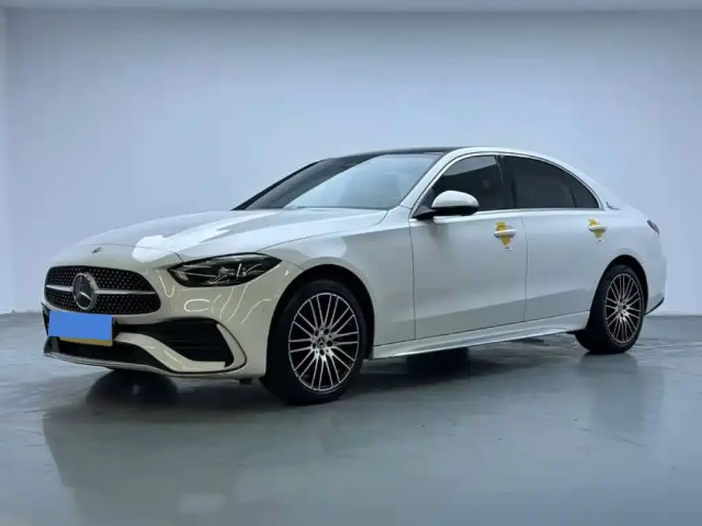 Mercedes-Benz C-Class — фото 1