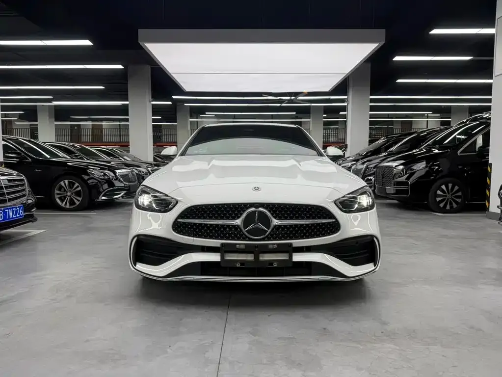 Mercedes-Benz C-Class — фото 2