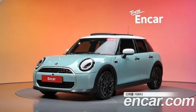 Mini Cooper — фото 1