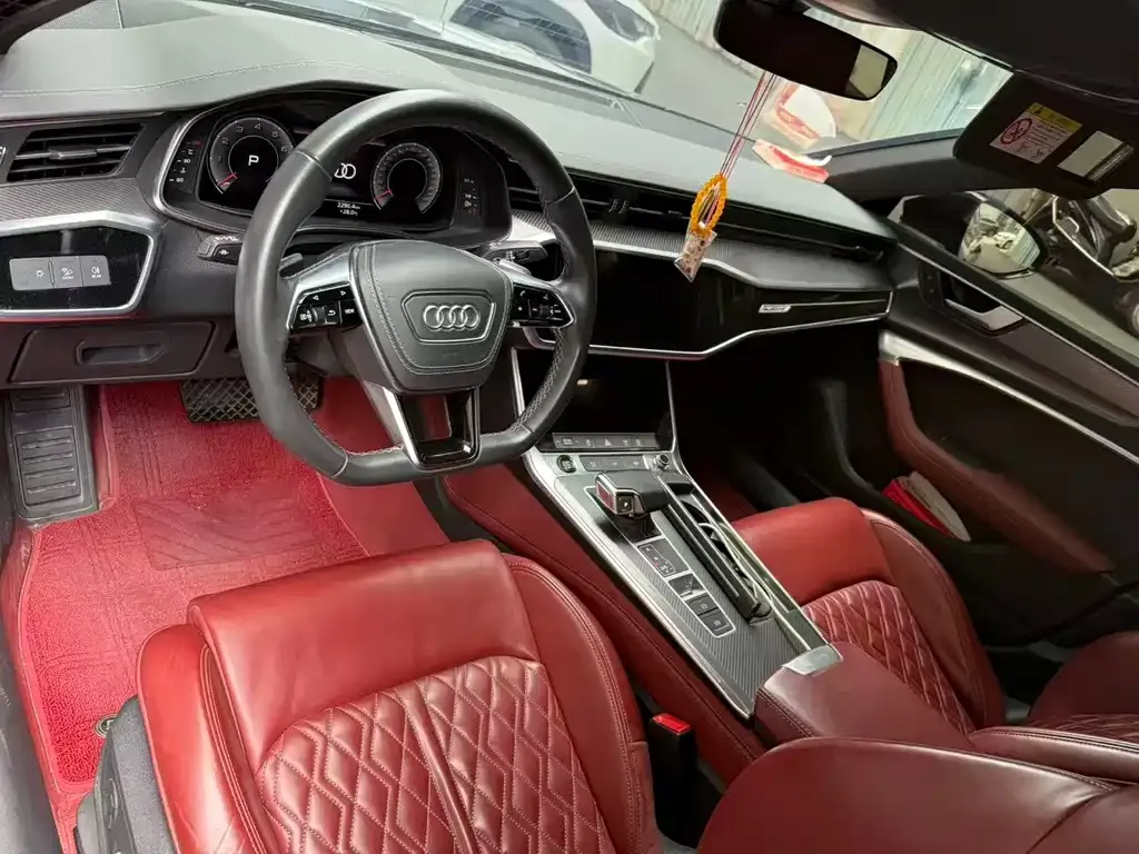 Audi A7L — фото 3