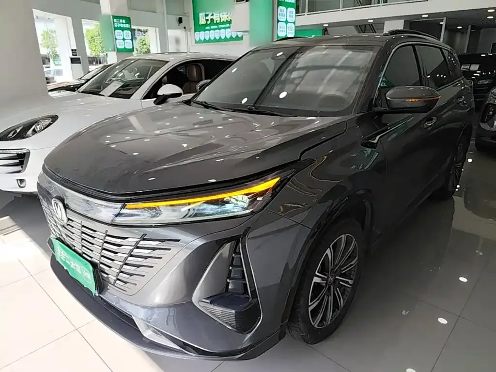 Changan CS75 PLUS — фото 4