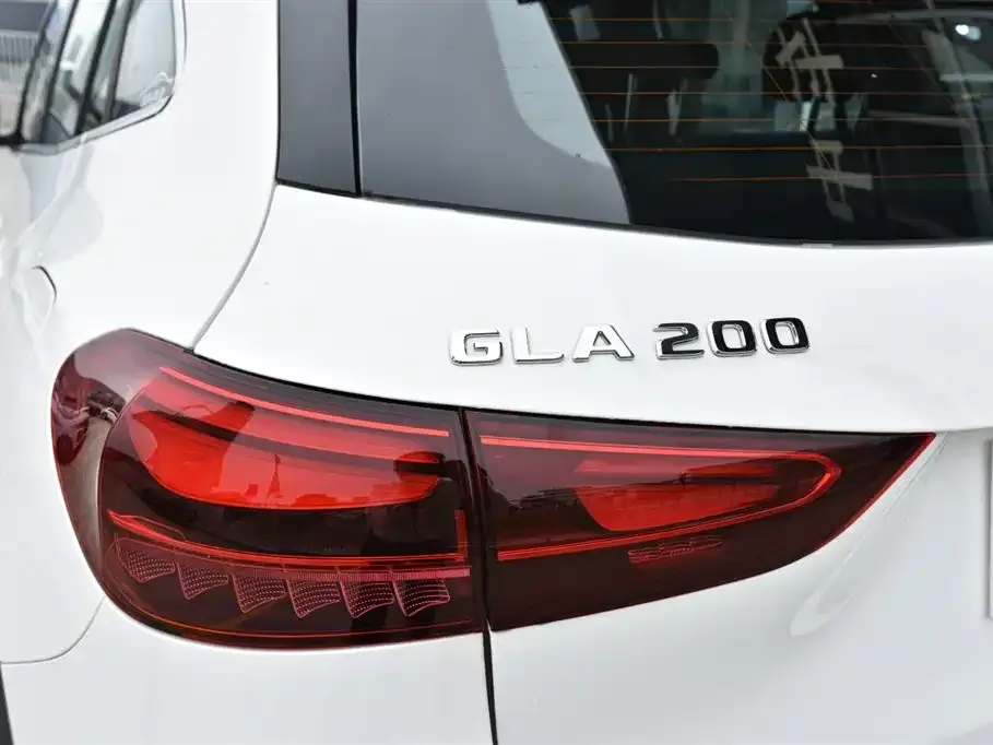 Mercedes-Benz GLA — фото 4