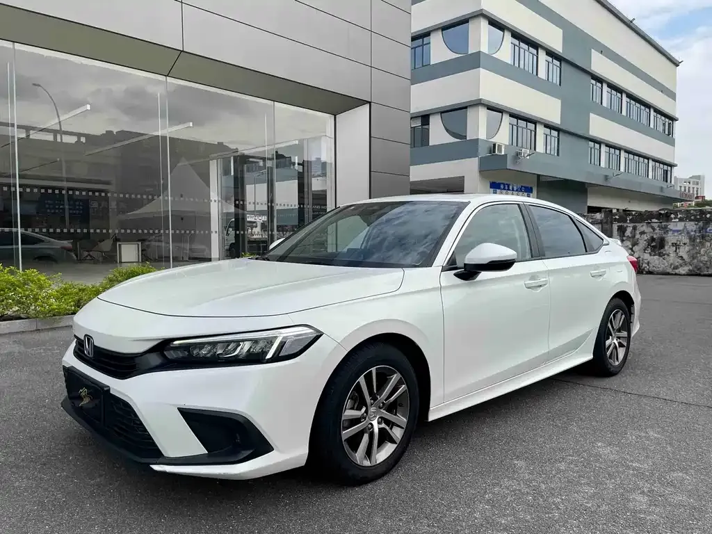 Honda Civic — фото 1