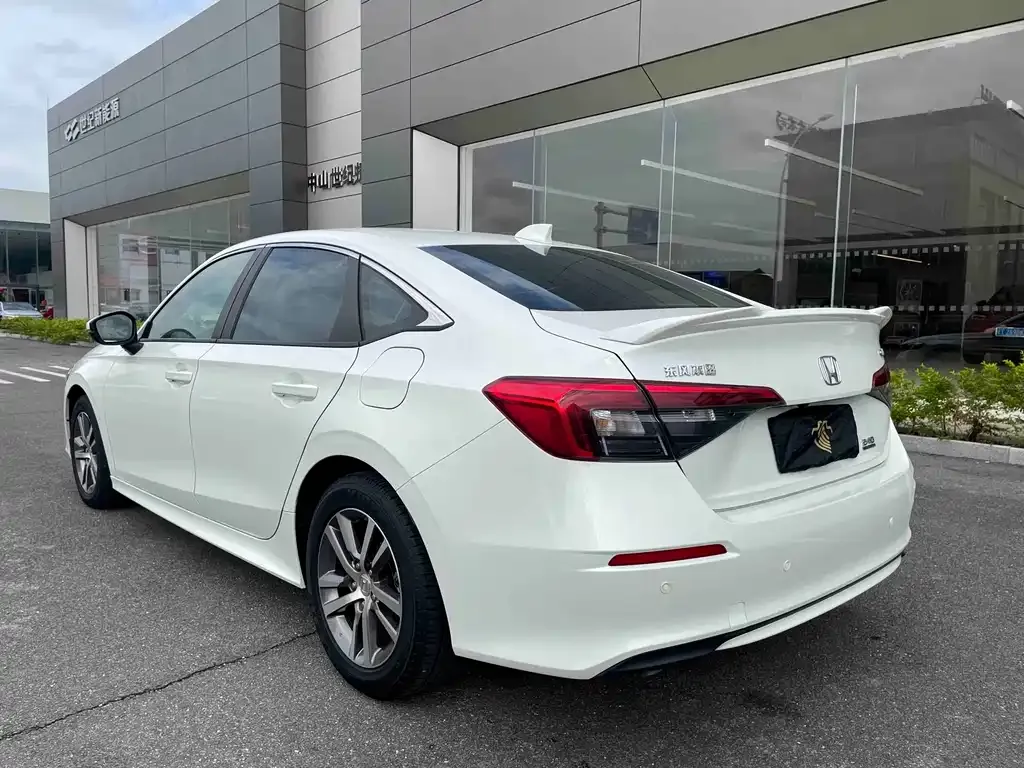 Honda Civic — фото 4