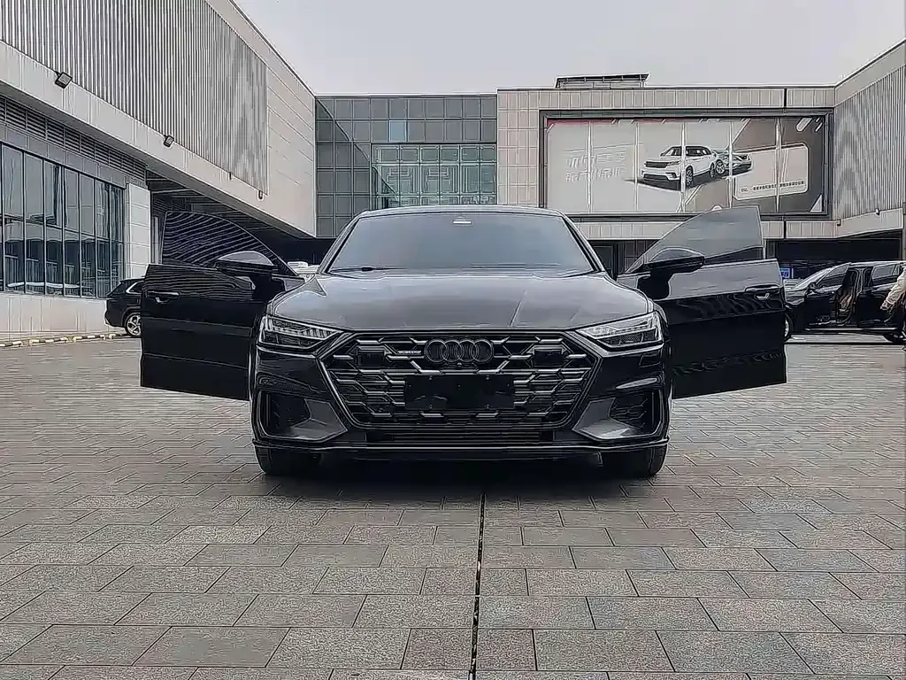 Audi A7L — фото 4