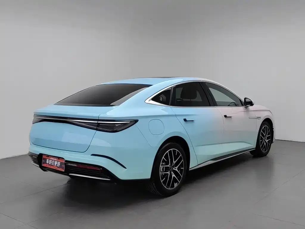 BYD Seal — фото 4