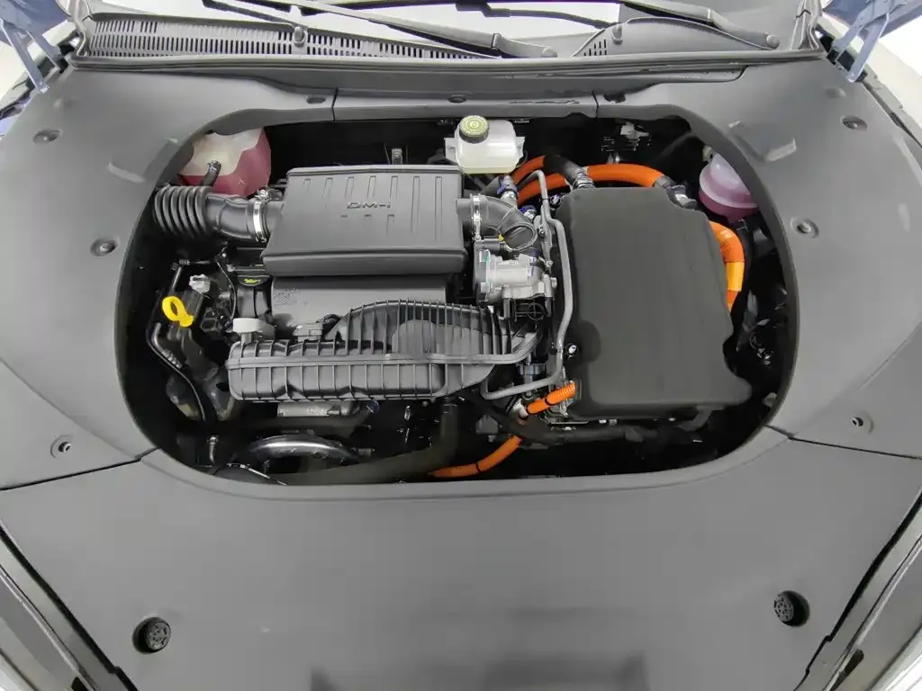 BYD Seal — фото 8