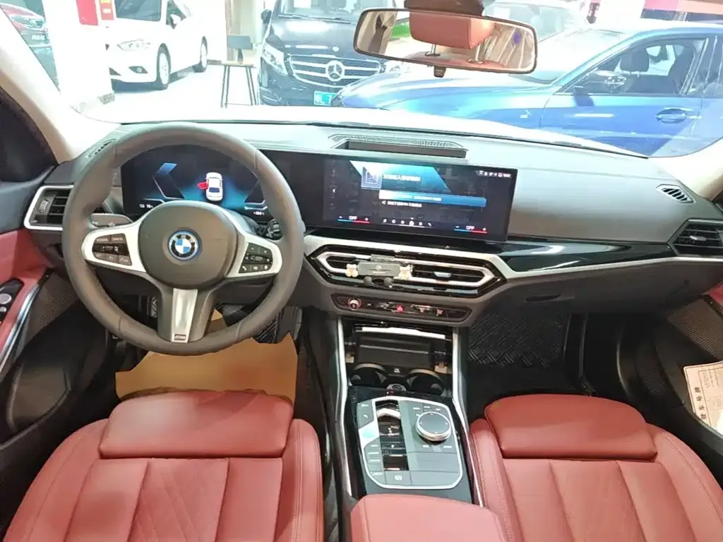 BMW i3 — фото 9