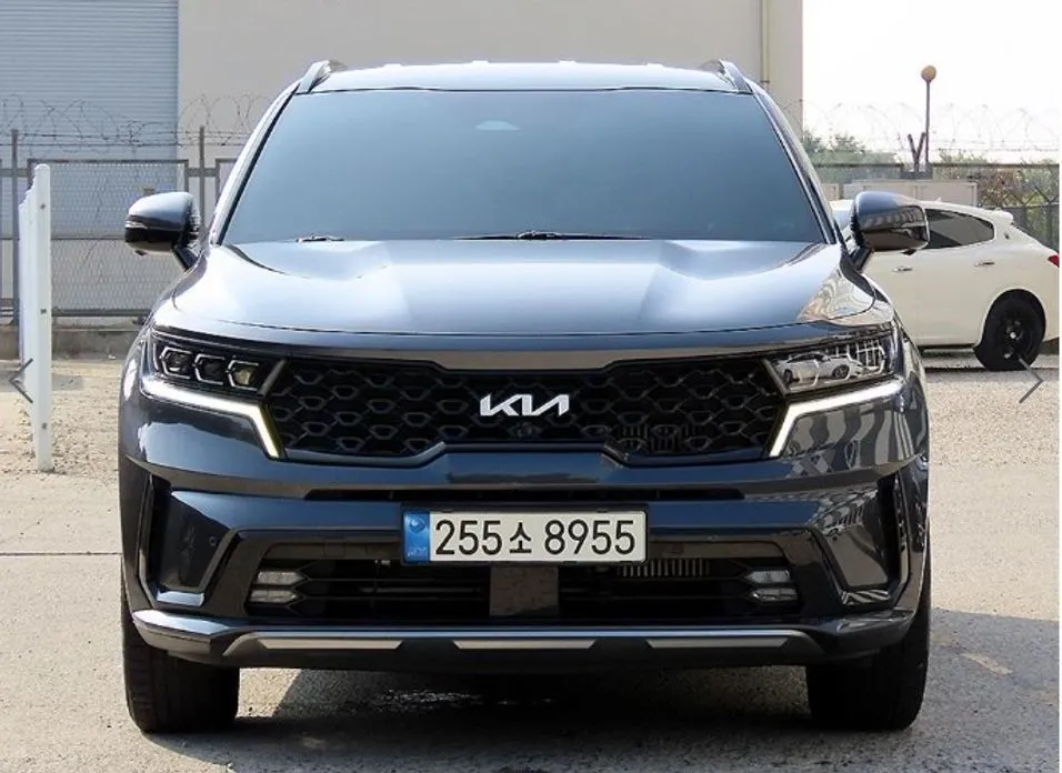 Kia Sorento — фото 1