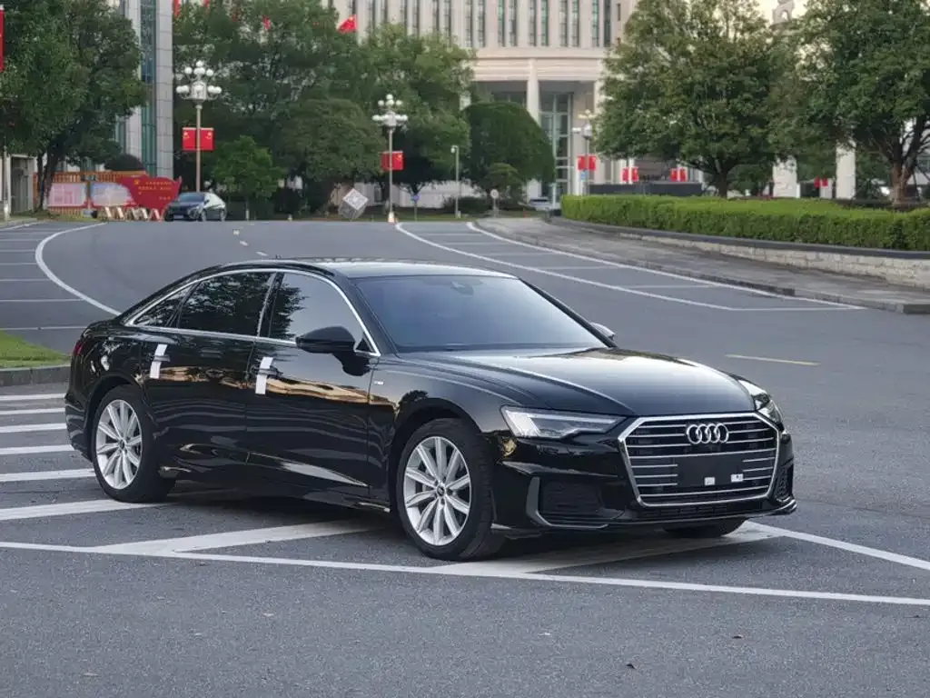 Audi A6L — фото 4
