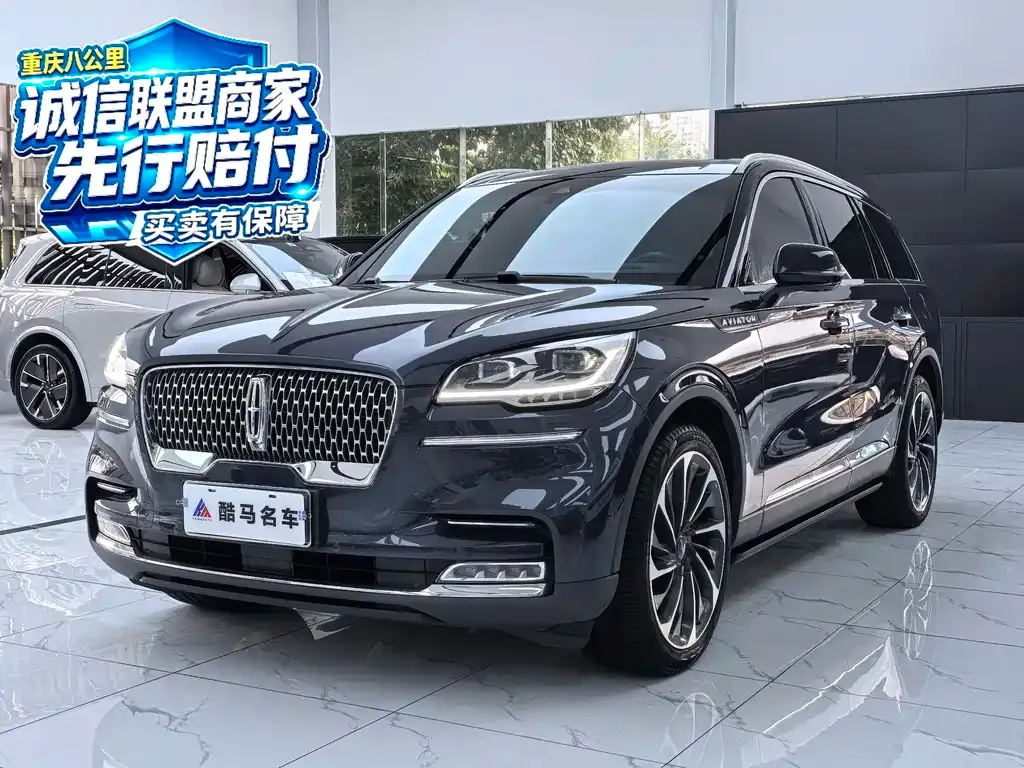 Lincoln Aviator — фото 1