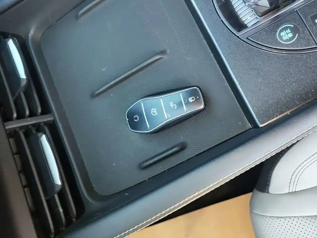 BYD Seal 06 — фото 9