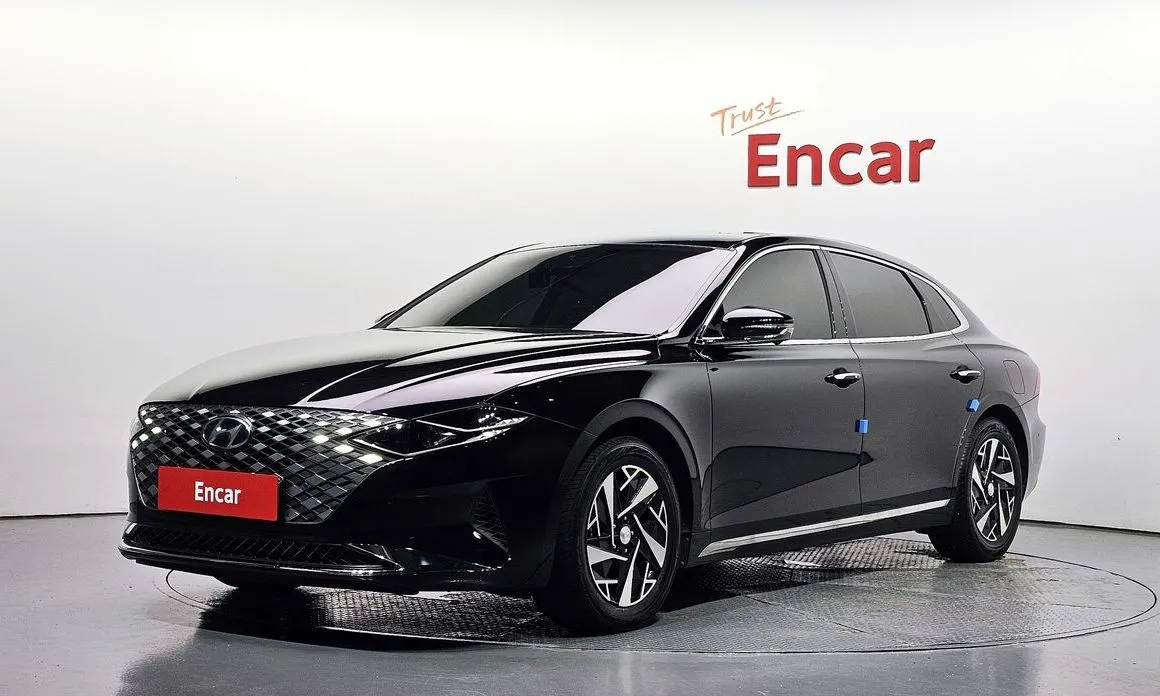 Hyundai Grandeur — фото 1
