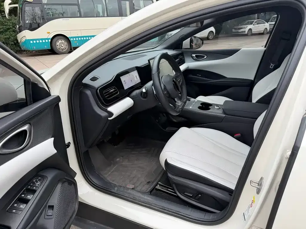BYD Seal 06 — фото 8