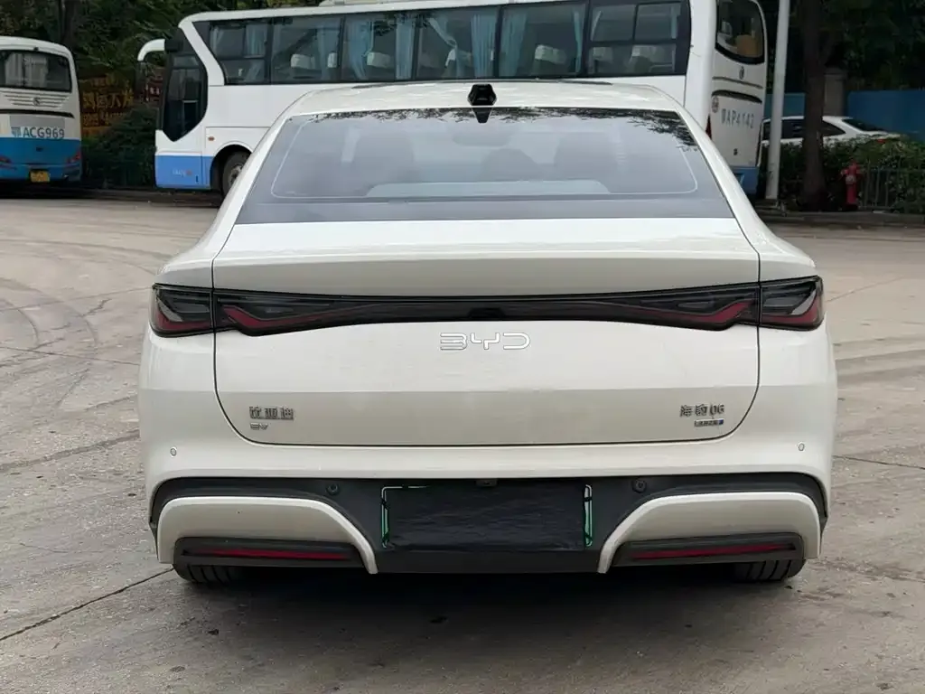 BYD Seal 06 — фото 7