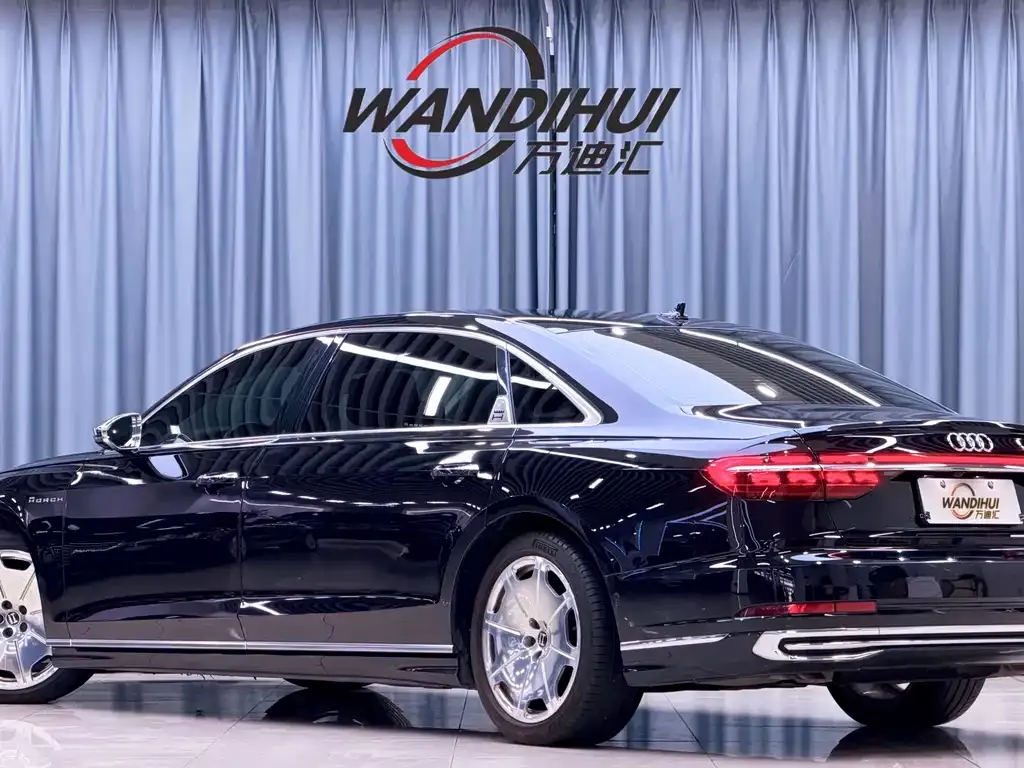 Audi A8 — фото 2