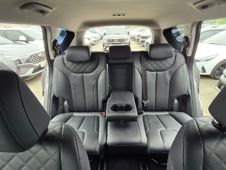 Hyundai Santafe — фото 2