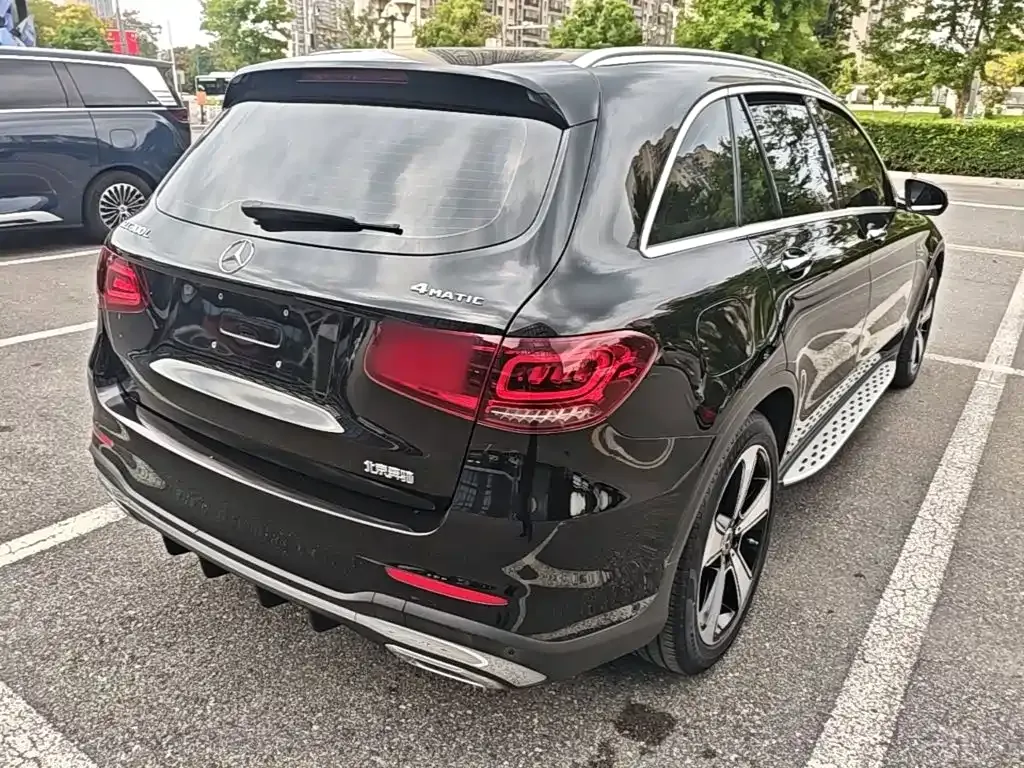 Mercedes-Benz GLC — фото 9