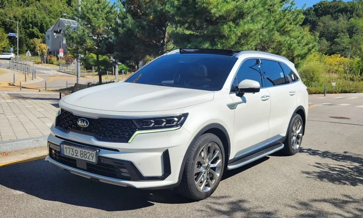 Kia Sorento — фото 1